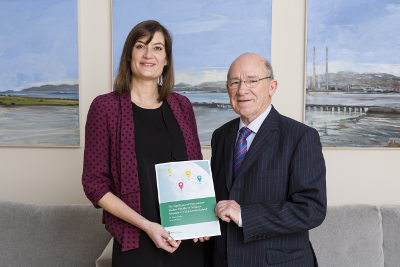 2014 NUI Dr Garret FitzGerald Fellow Dr Aline Courtois presenting her research on “The Significance of International Student Mobility in Students’ Strategies at Third Level in Ireland” in the College of Anaesthetists, 5 December 2017 with Prof Patrick Clancy, Emeritus Professor of Sociology, UCD